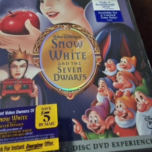 Snow White and the Seven Dwarfs Platinum Edition 2 Disc DVD BRAND NEW SEALED - Picture 6 of 8